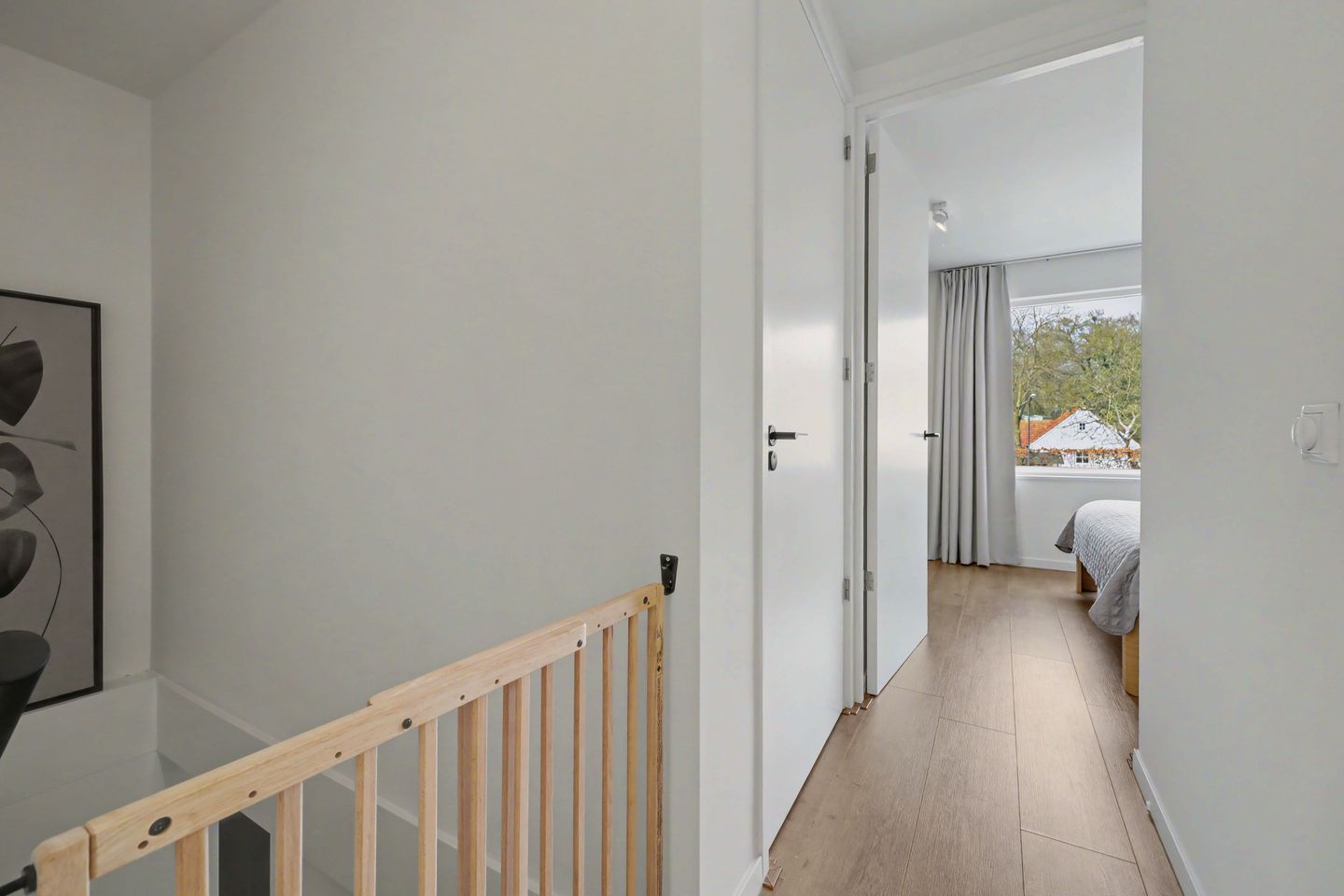 Luxurious Fully Modernized Semi-Detached Home with A+ Energy Label in Vijverhof — 42