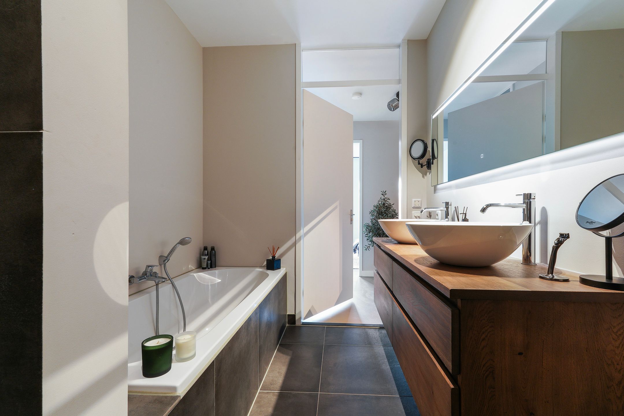 Photo 24 of Sint Corneliusstraat 29