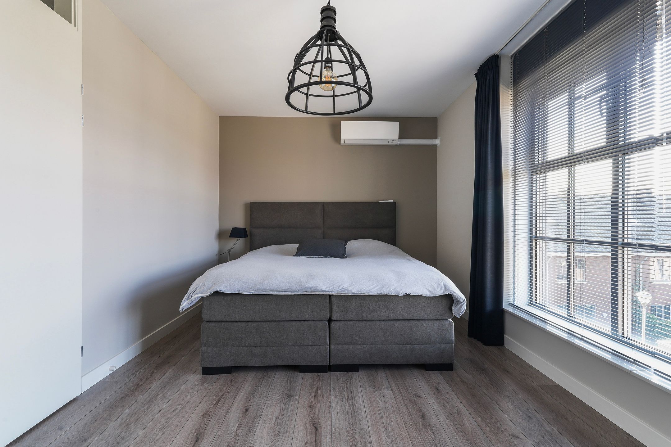 Photo 33 of Sint Corneliusstraat 29