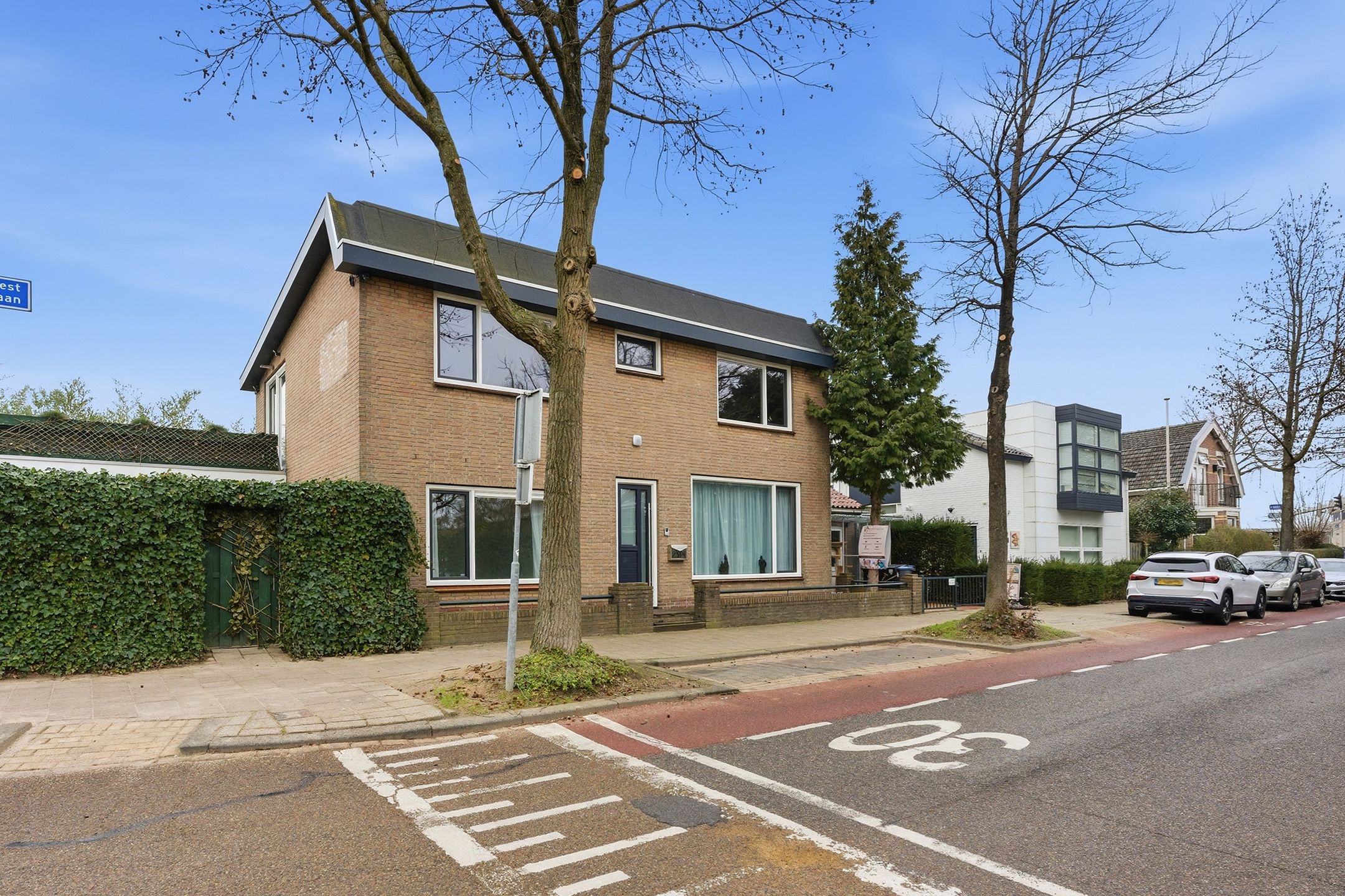 Photo 6 of F. van der Poest Clementlaan 51