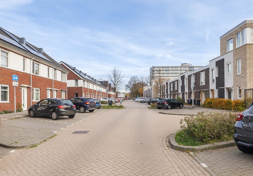 Ready-to-move energy-efficient starter home with sunny south-facing garden in Tilburg — 17