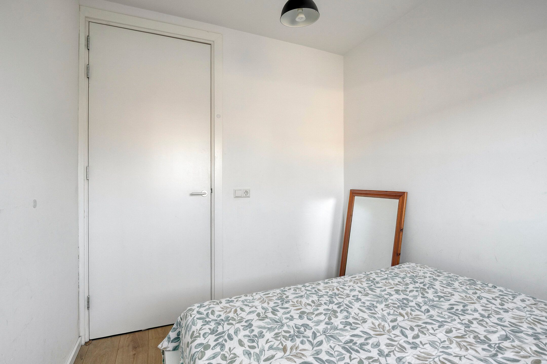 Renovated corner home from 1910 in quiet Zaandam neighborhood — 18