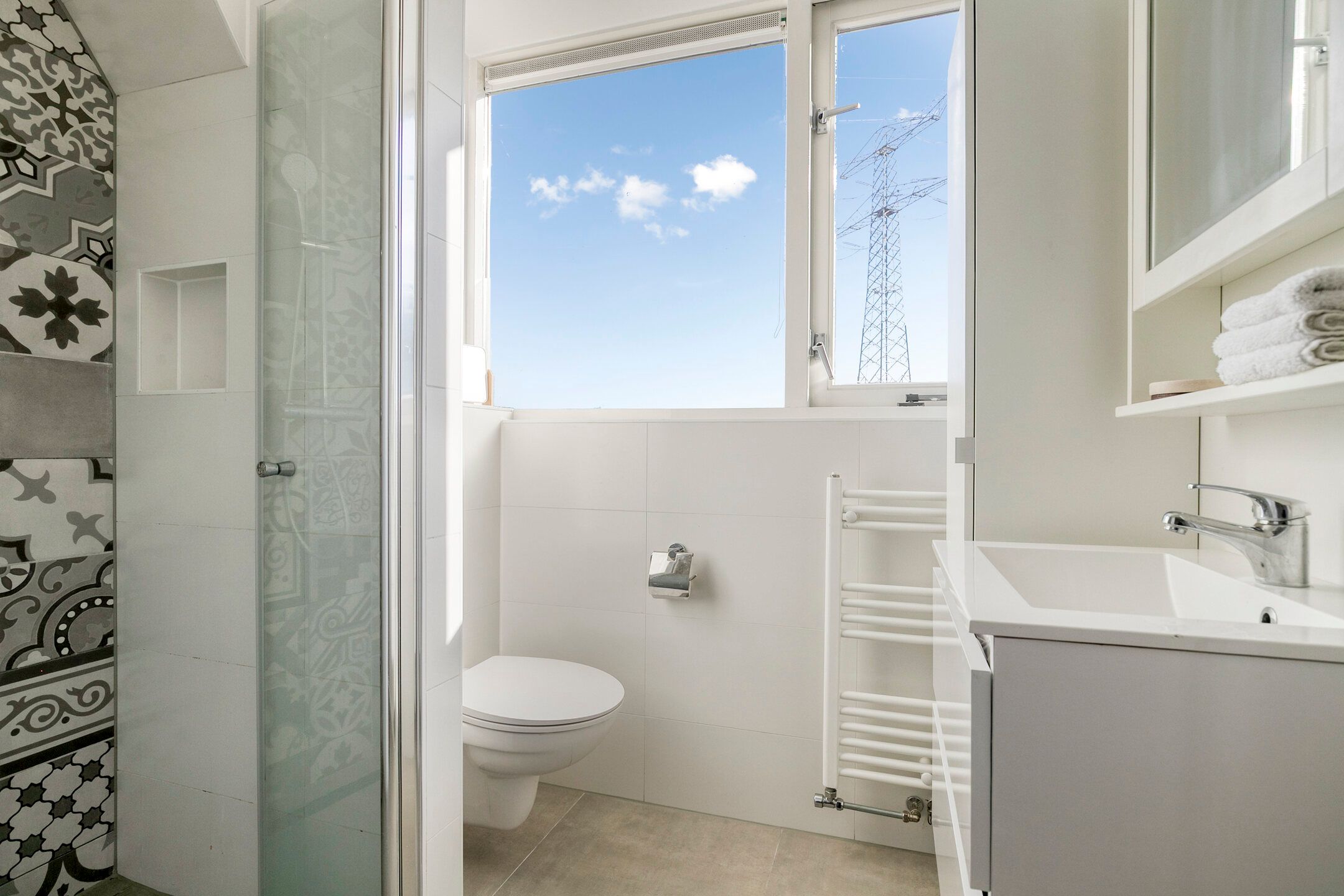 Renovated corner home from 1910 in quiet Zaandam neighborhood — 21