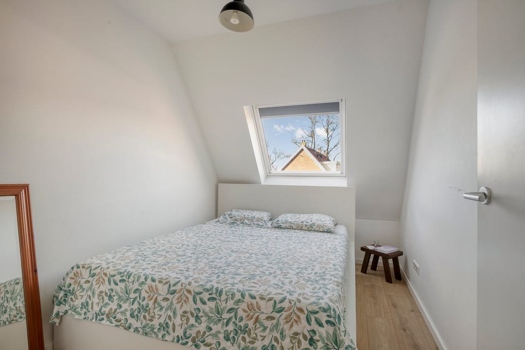 Renovated corner home from 1910 in quiet Zaandam neighborhood — 17