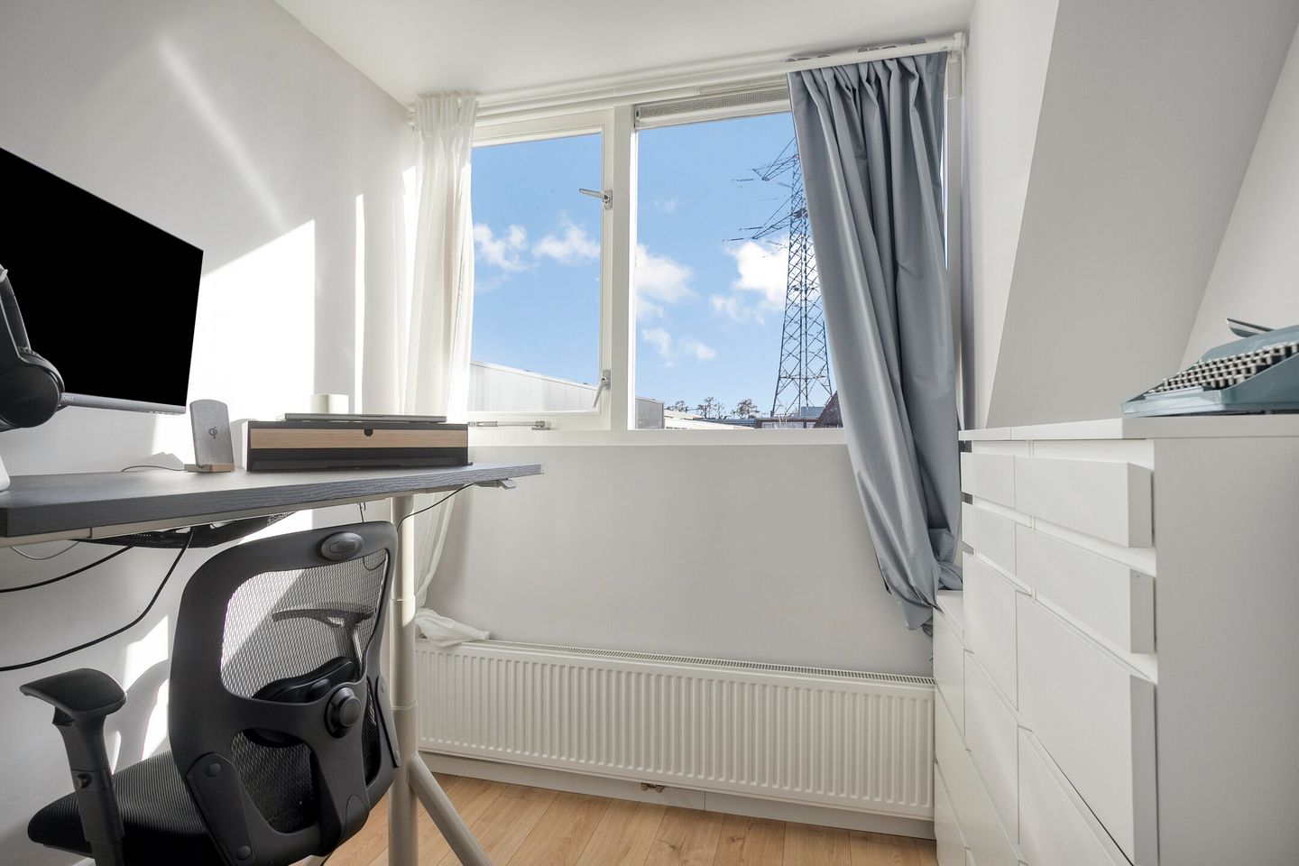 Renovated corner home from 1910 in quiet Zaandam neighborhood — 19