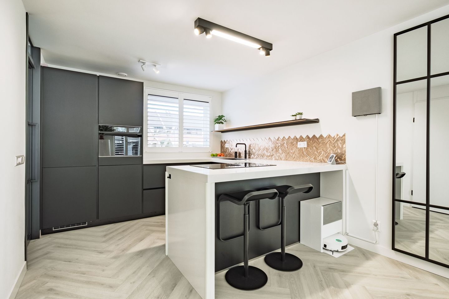 Foto 10 van Martinus Nijhoffhove 55