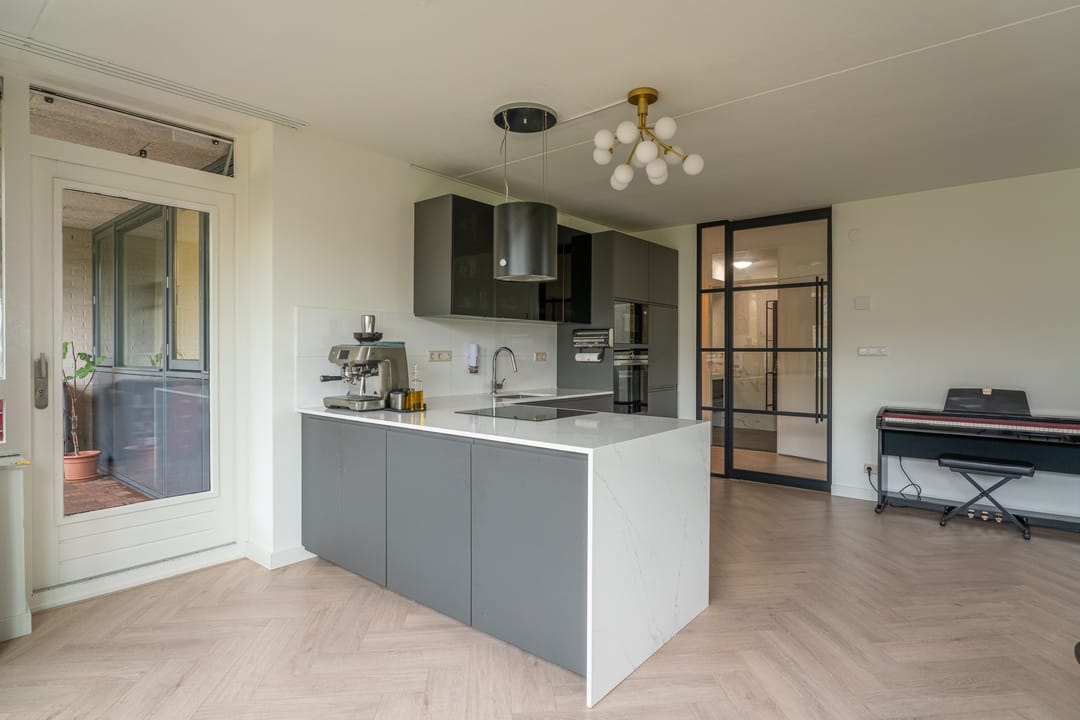 Foto 7 van Topaaslaan 39