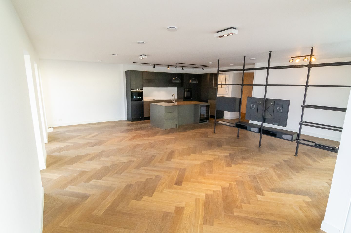 Foto 25 van Houtlaan 327