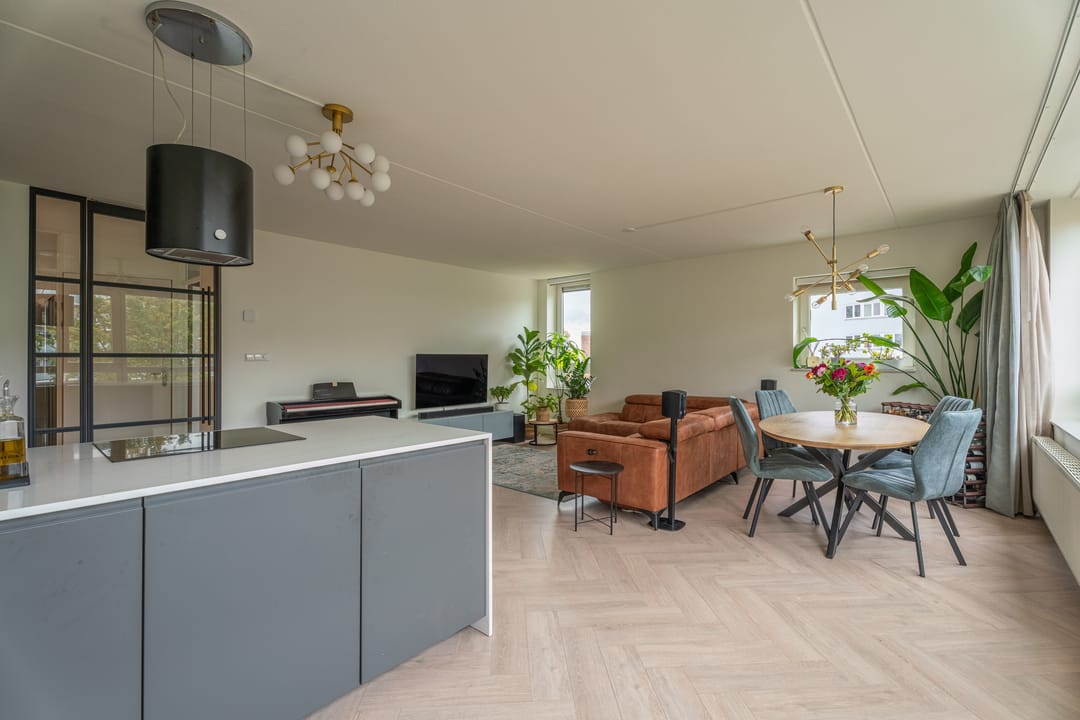 Foto 8 van Topaaslaan 39