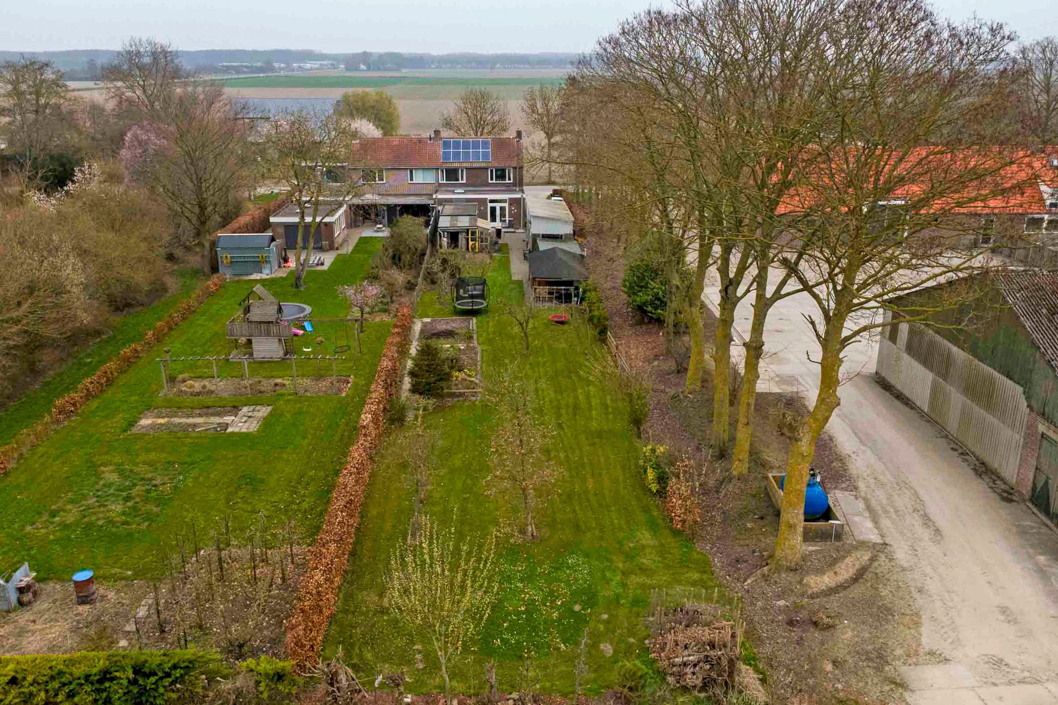 Foto 42 van Neushoornweg 22-B