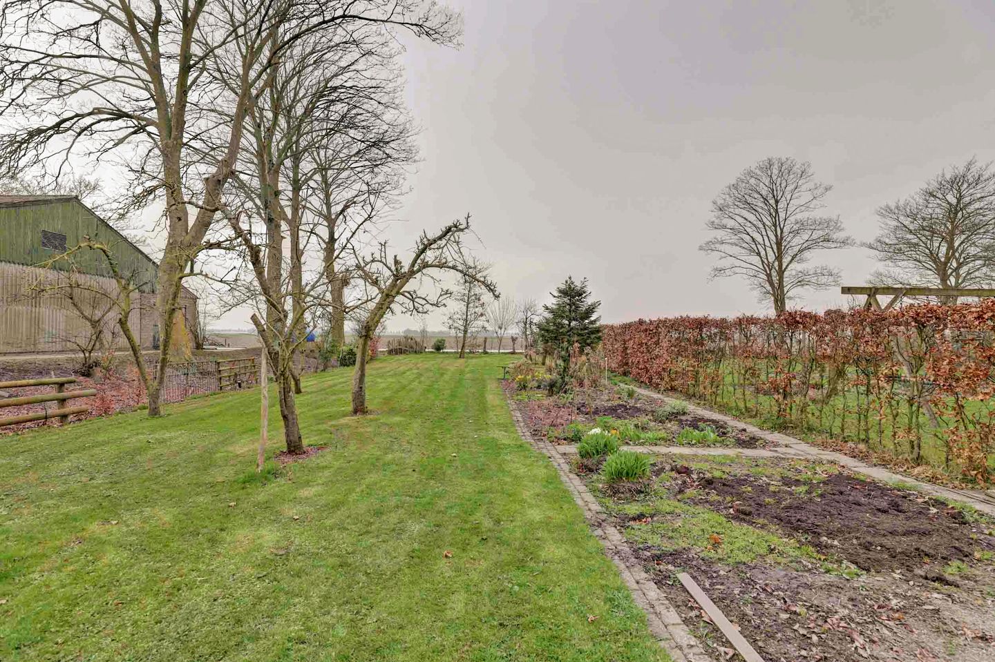 Foto 35 van Neushoornweg 22-B