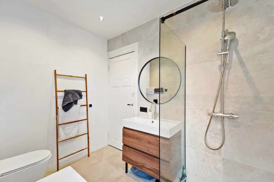 Photo 23 of Van Aerssenstraat 75