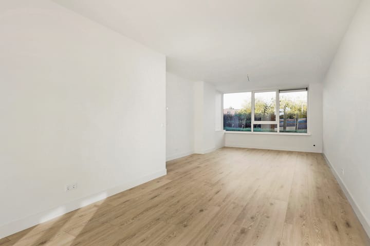 Photo 2 of Valetonlaan 35