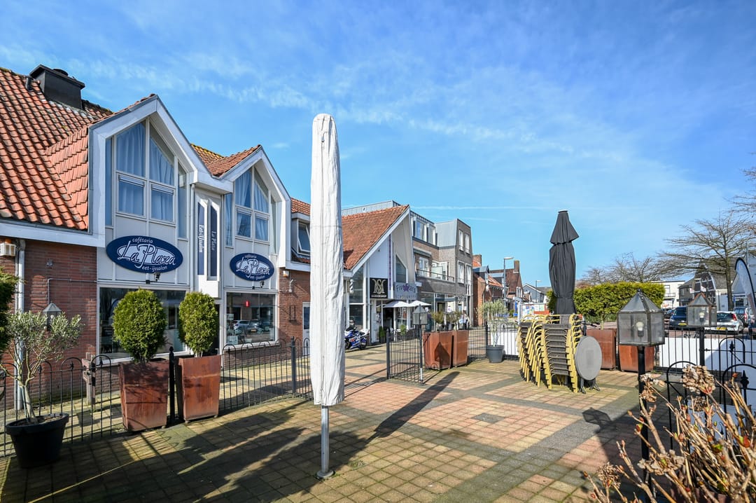 Photo 32 of Hoofdstraat 78