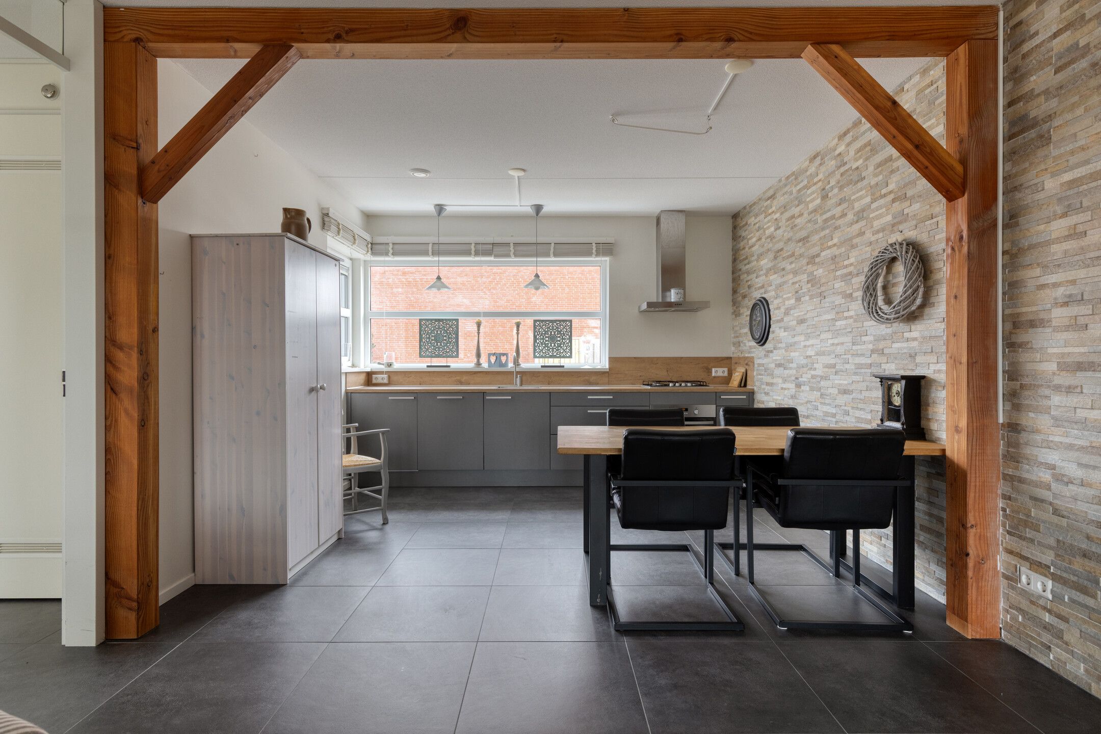 Foto 9 van Meestoof 2