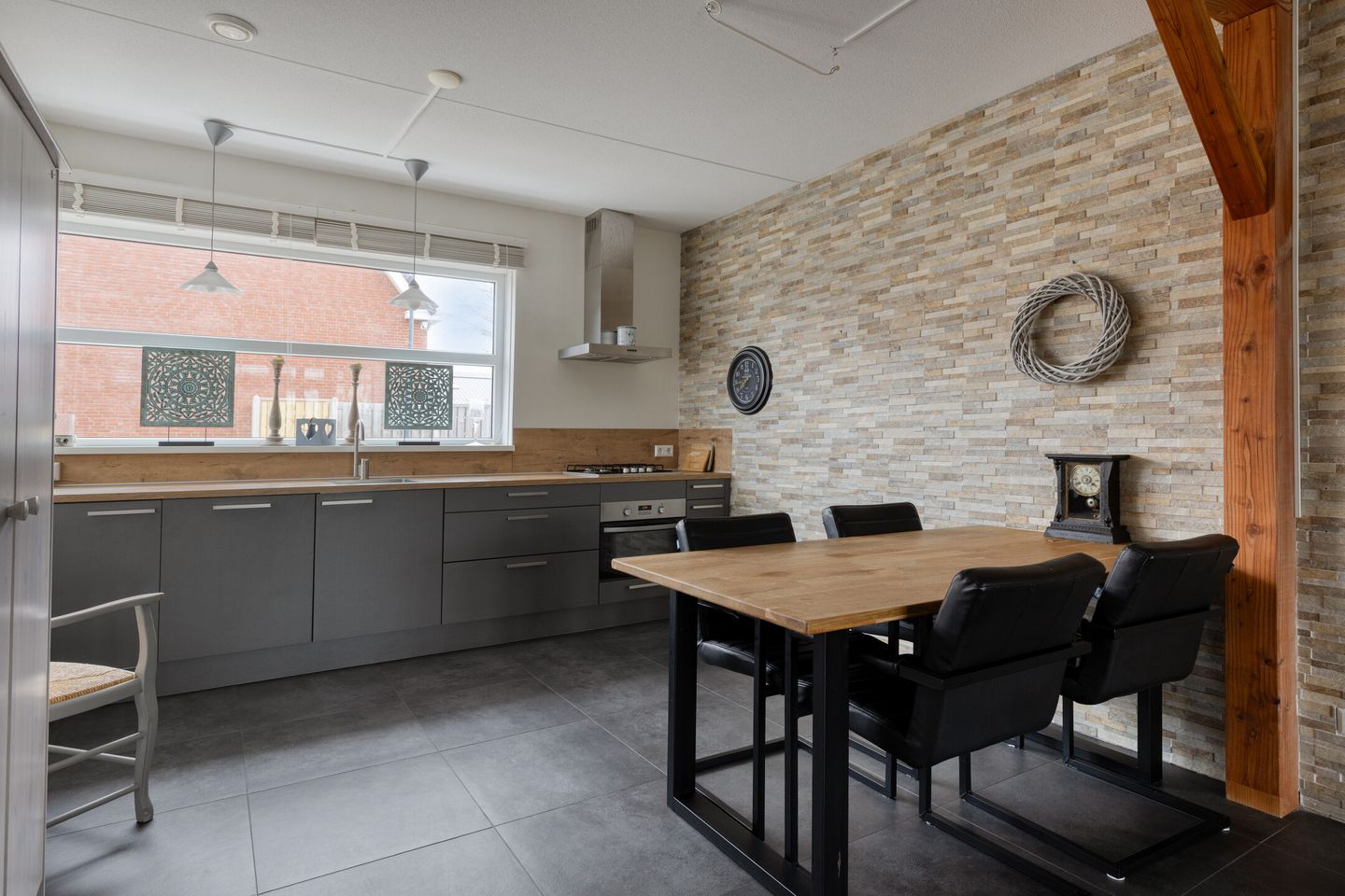 Foto 10 van Meestoof 2