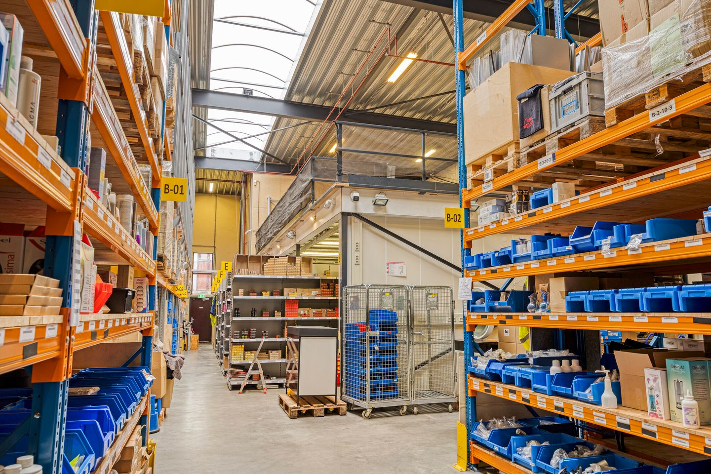 Bekijk foto 2 van Calandstraat 26