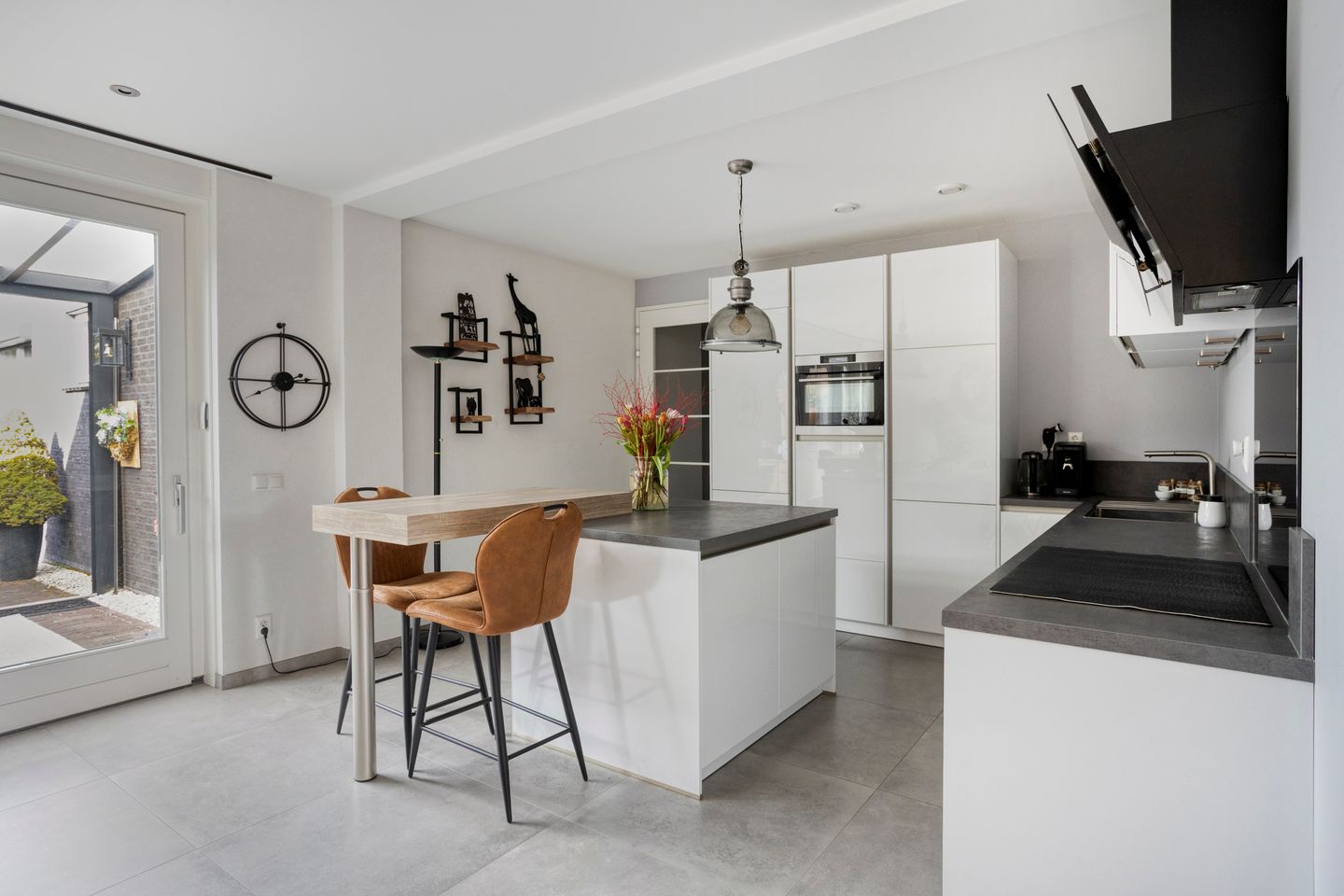 Photo 10 of Havikskruid 87