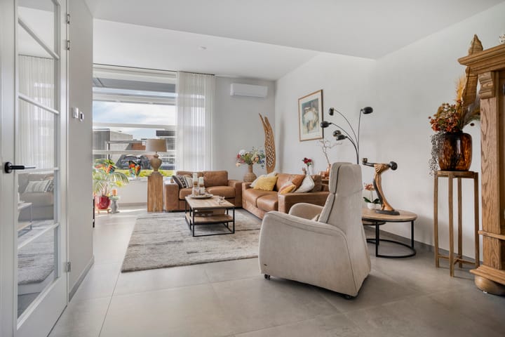 Photo 4 of Havikskruid 87