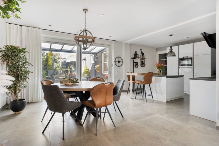 Photo 2 of Havikskruid 87