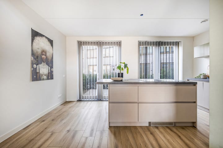 Photo 3 of Stationslaan 1210