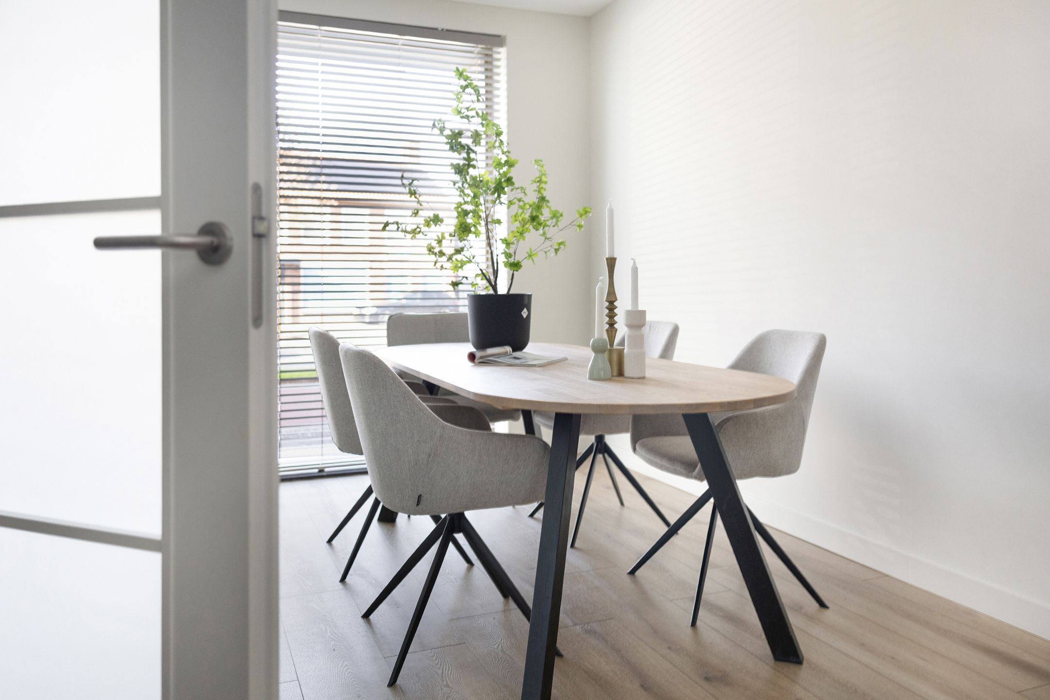 Photo 9 of Stationslaan 1210