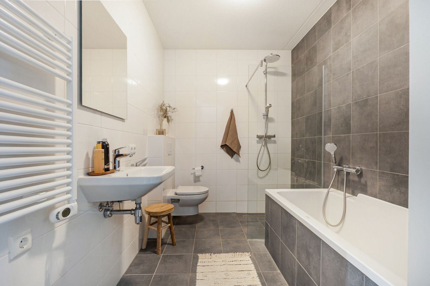 Photo 49 of Stationslaan 1210