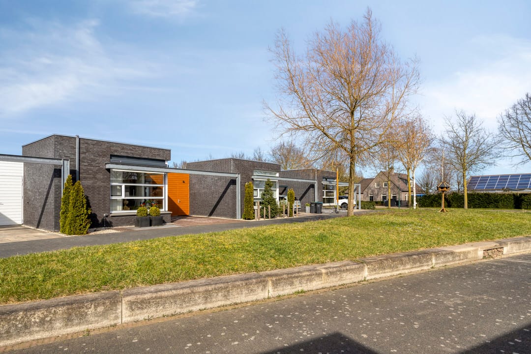 Photo 32 of Havikskruid 87