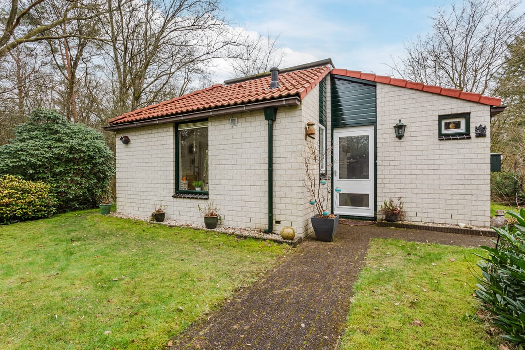 Foto 2 van Leuvenumseweg 120-341