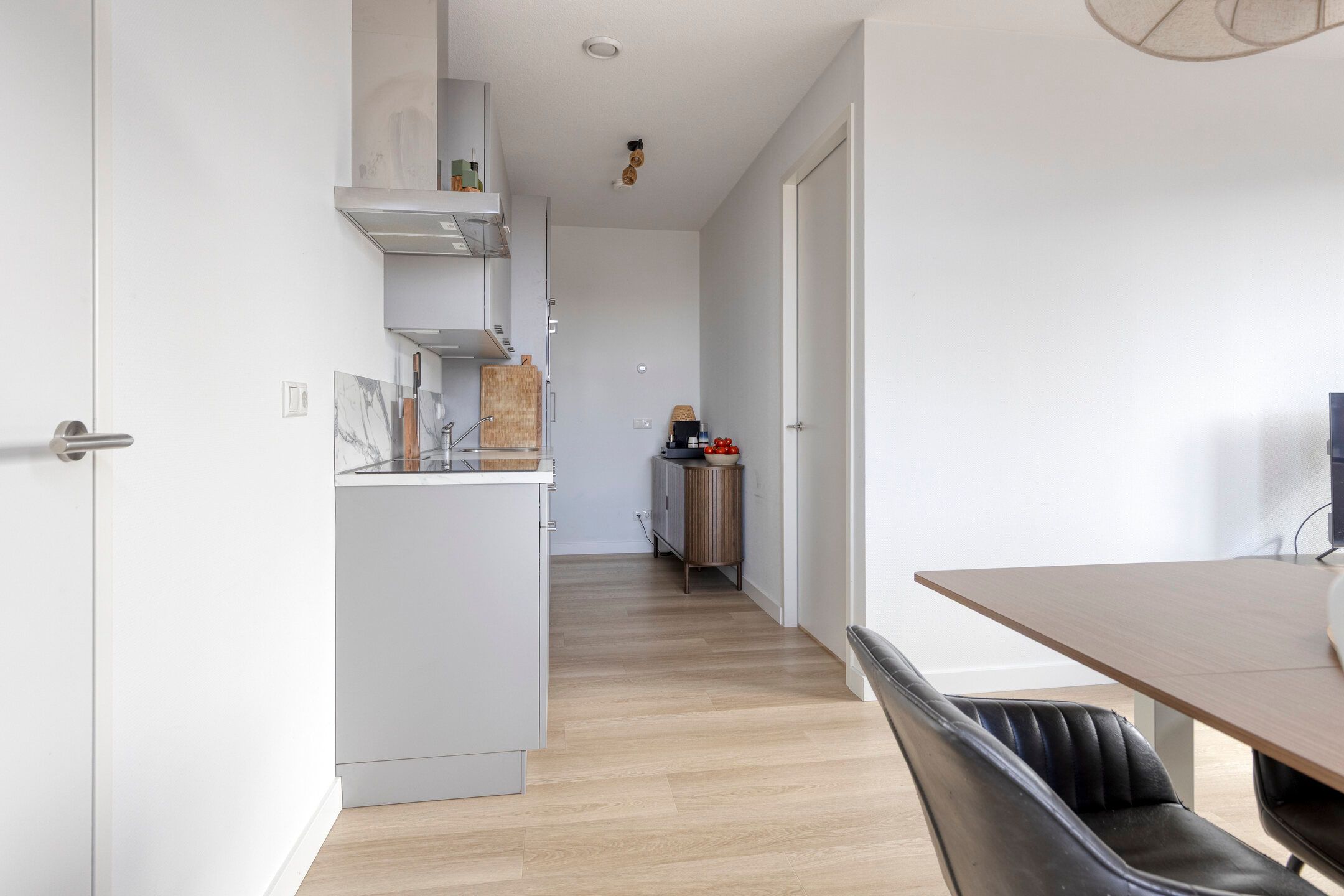 Foto 12 van Atelierstraat 194