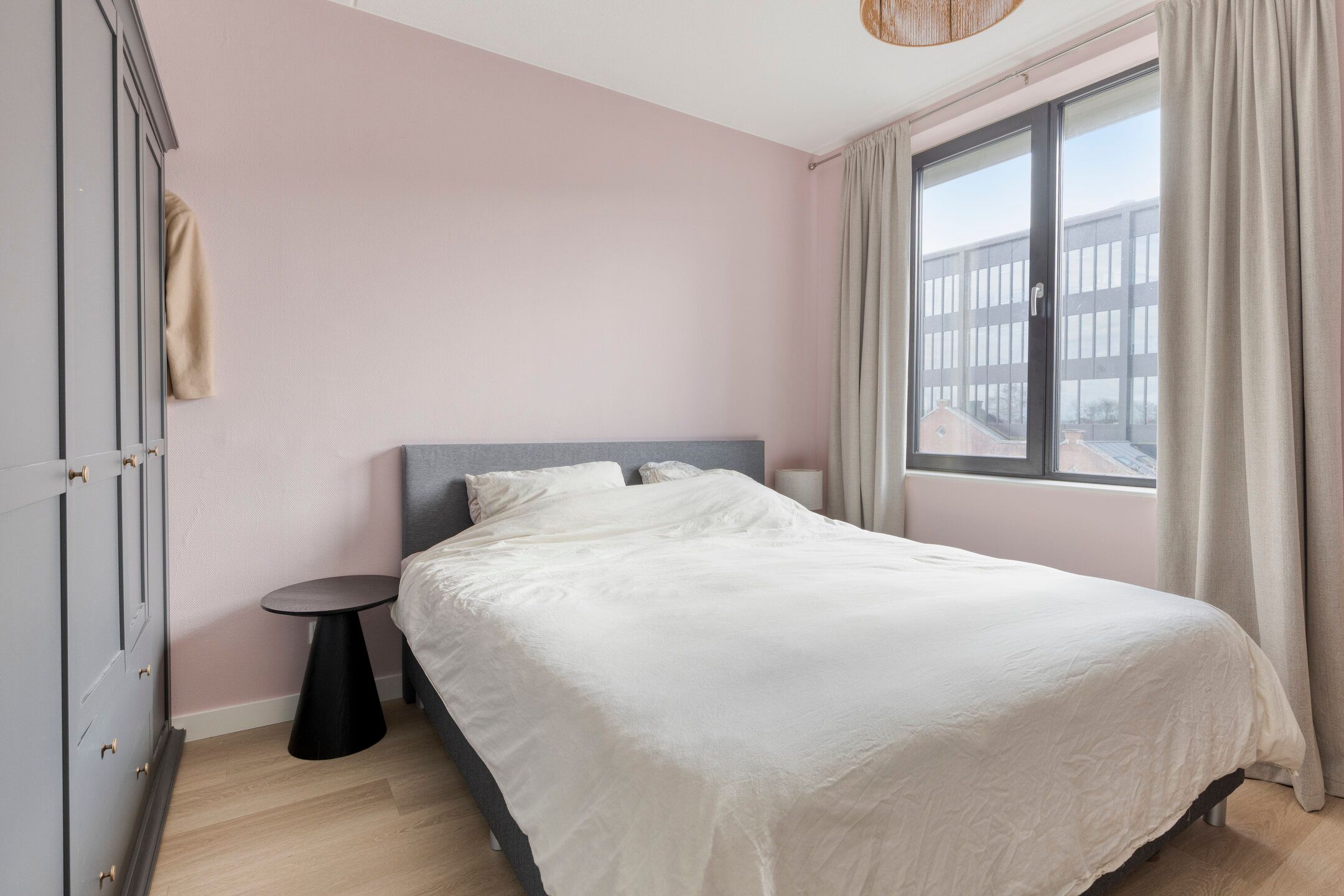 Foto 18 van Atelierstraat 194