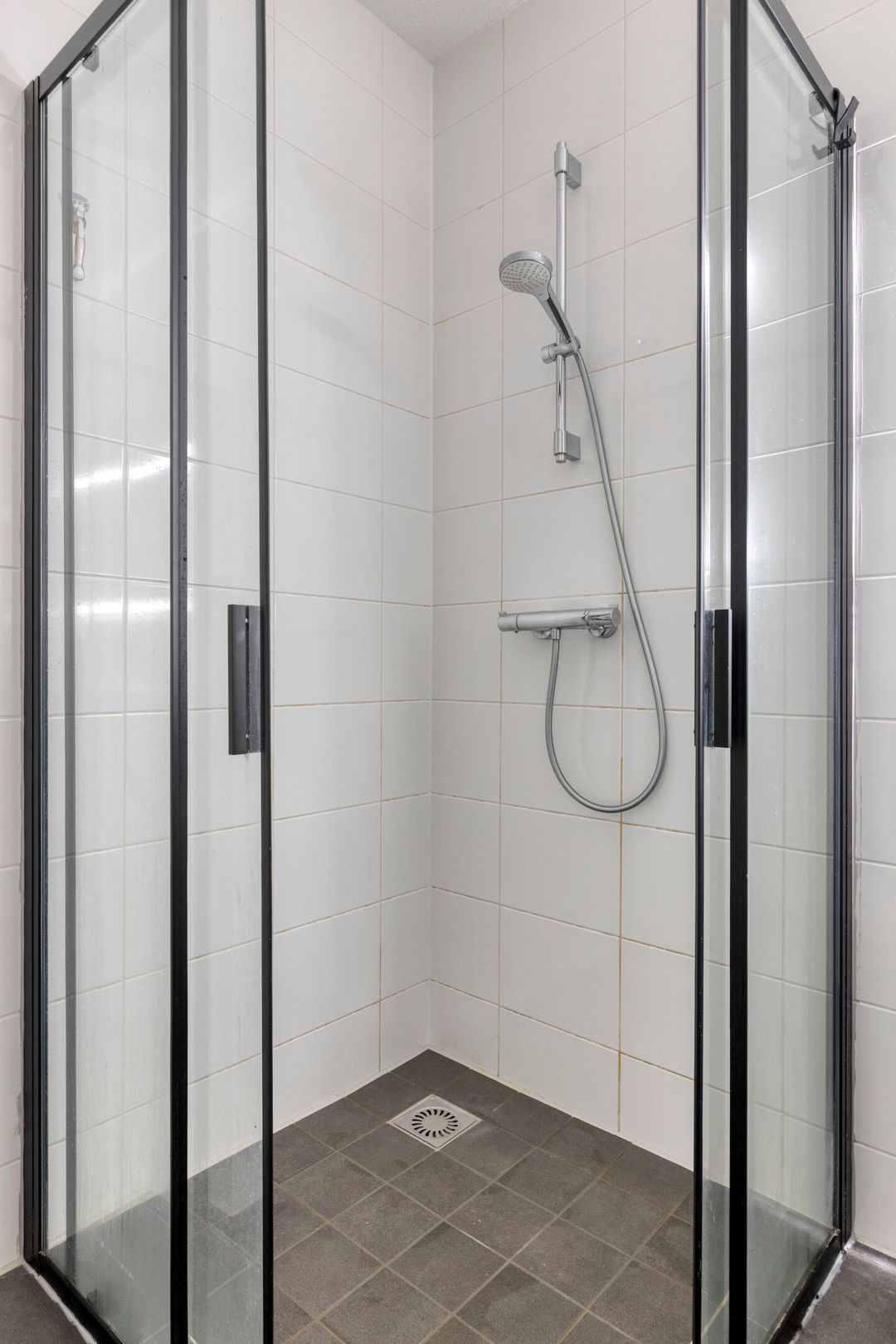 Foto 22 van Atelierstraat 194