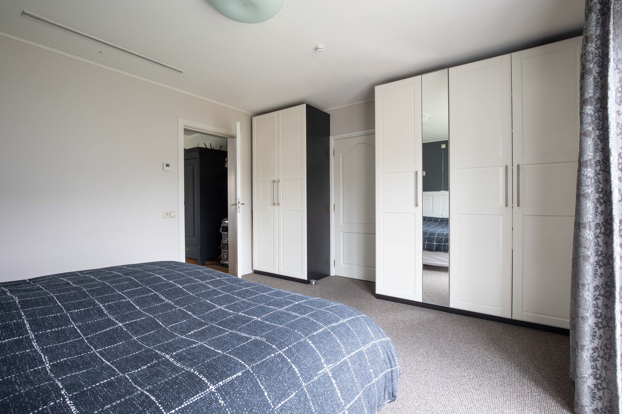 Foto 21 van Aalsmeerderweg 236