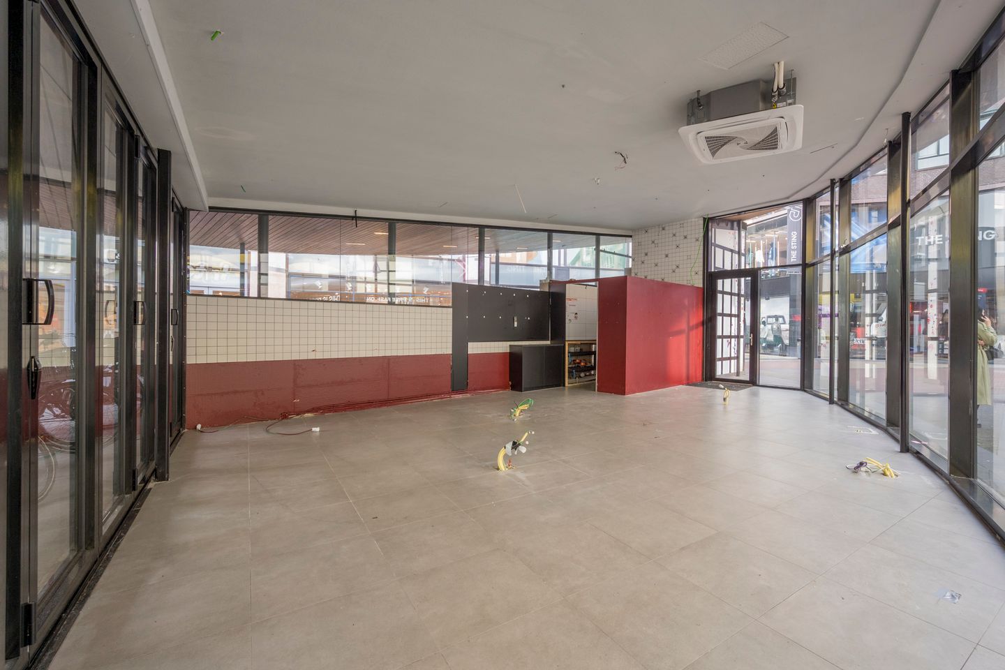 Bekijk foto 2 van Sint Jorisplein 34