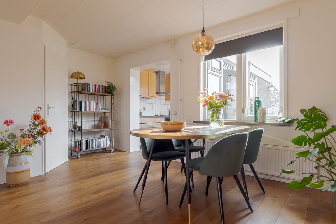 Foto 13 van Floresstraat 26