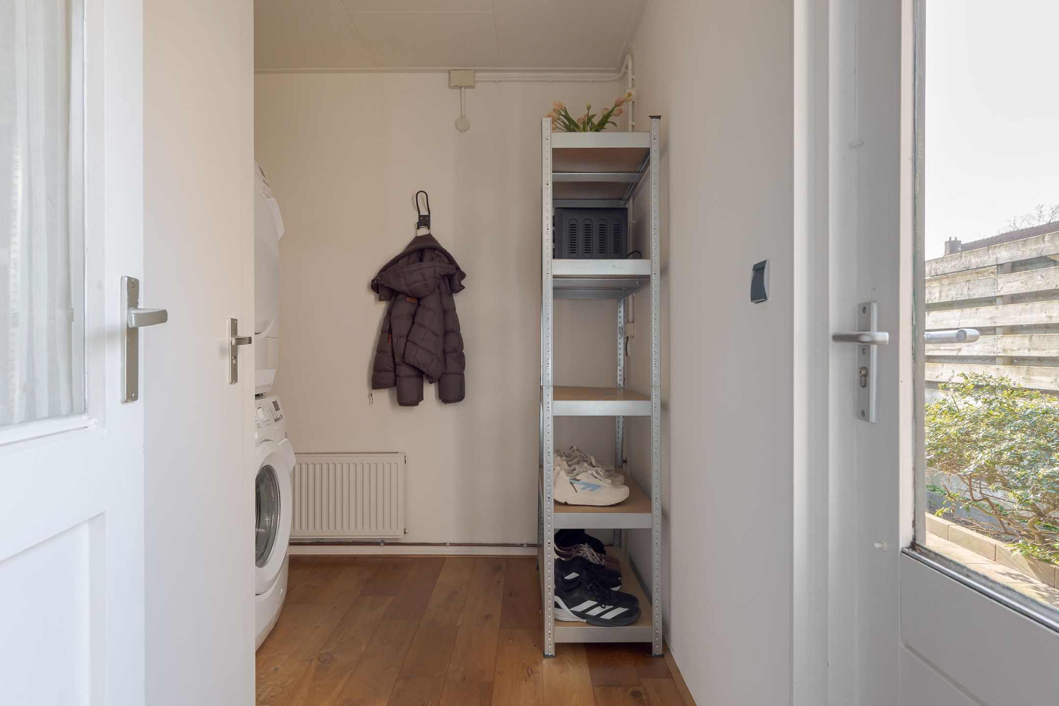 Foto 18 van Floresstraat 26