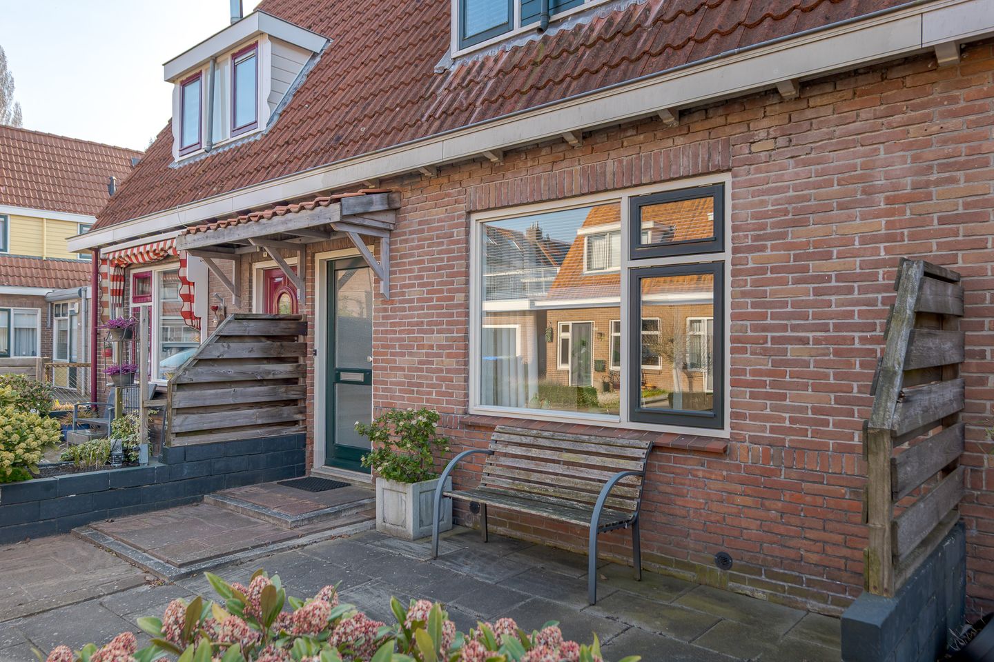 Foto 44 van Floresstraat 26