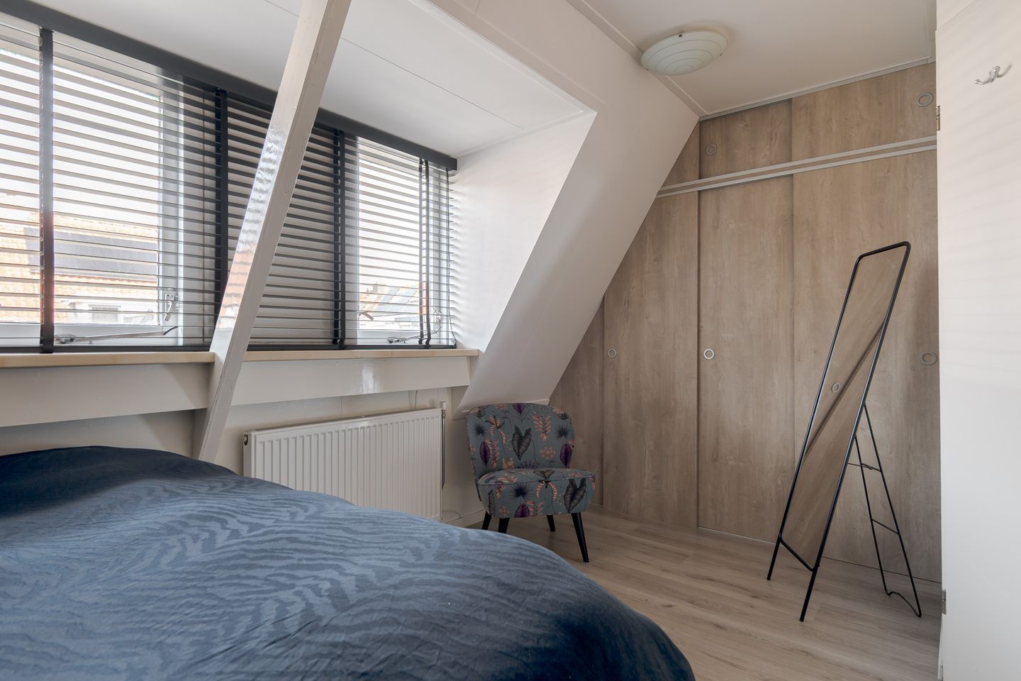 Foto 34 van Floresstraat 26