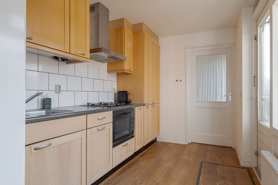 Foto 16 van Floresstraat 26