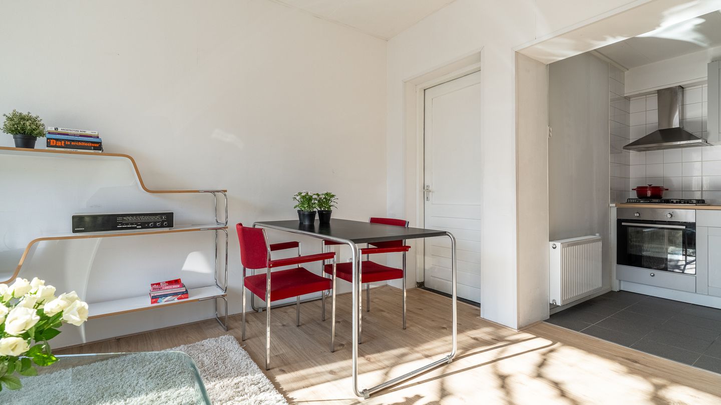 Photo 5 of Wilhelminastraat 45-A