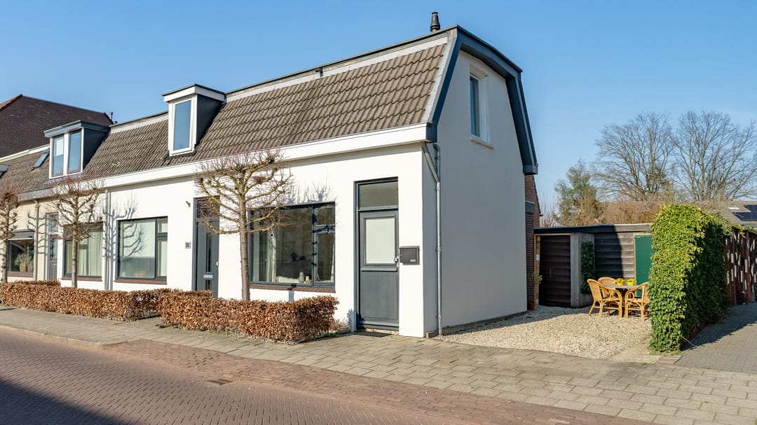 Photo 1 of Wilhelminastraat 45-A