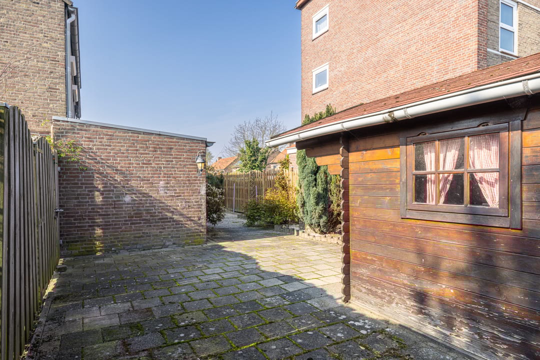 Foto 37 van Pastoor Bernegaustraat 2