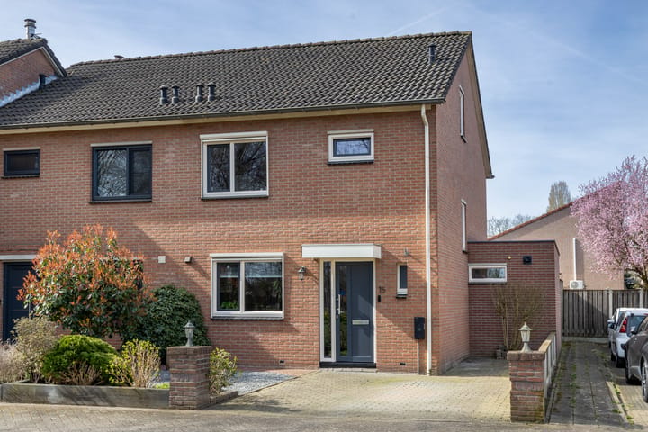 De Koperwiek 15