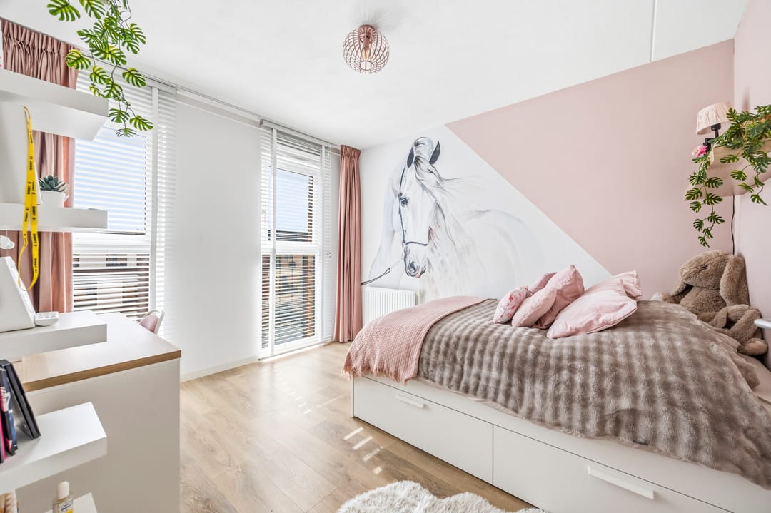 Photo 26 of Treubstraat 10-F011