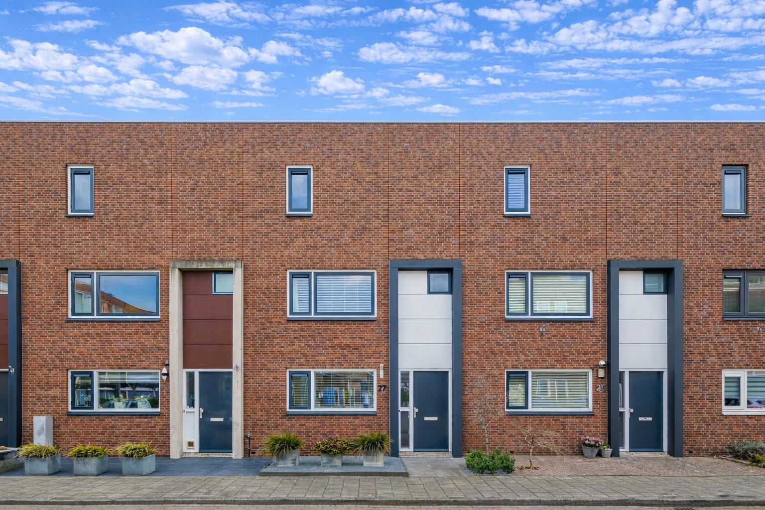 Dirck Verhagenstraat 27 