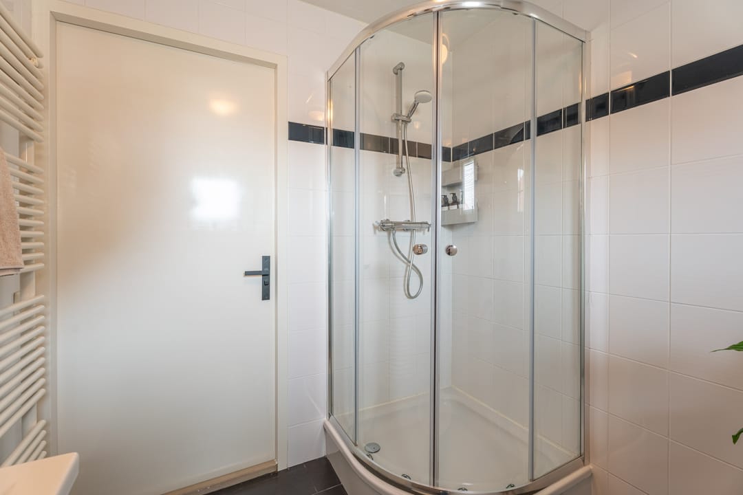 Move-in ready energy-efficient home in child-friendly Voorhout — 27