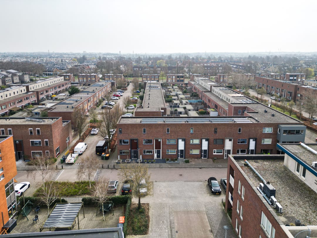 Move-in ready energy-efficient home in child-friendly Voorhout — 37