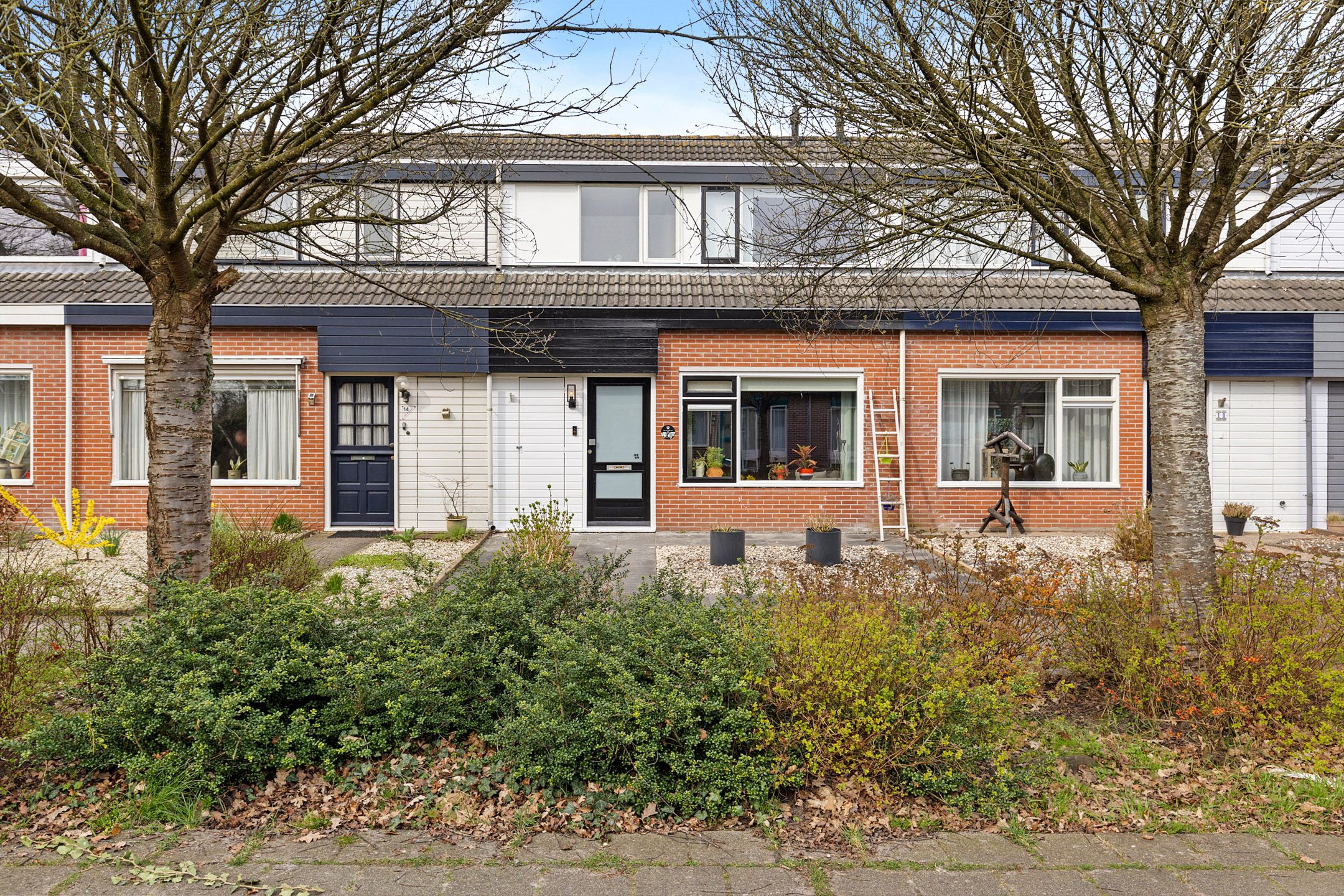 Photo 39 of De Bân 12