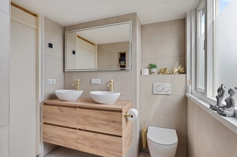 De Bân 12 secondary image