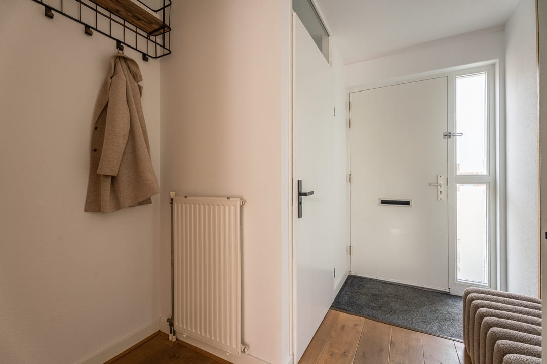 Move-in ready energy-efficient home in child-friendly Voorhout — 17